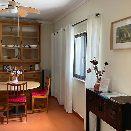 -guest House - Caparica - - Surf Sun And Lisbon Lovers Trafaria