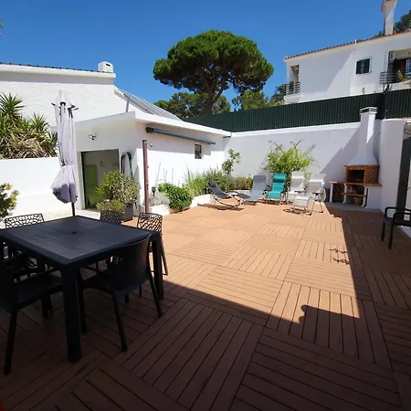 -guest House - Caparica - - Surf Sun And Lisbon Lovers