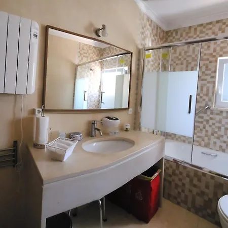 Chalé -guest House - Caparica - - Surf Sun And Lisbon Lovers Trafaria